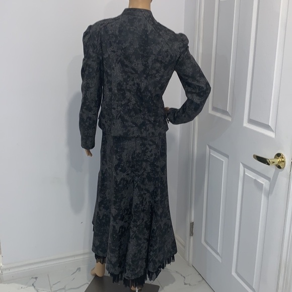 Joseph Ribkoff faux leather Gray Black two pieces Suit Blazer and skirt size 10 - Picture 9 of 16